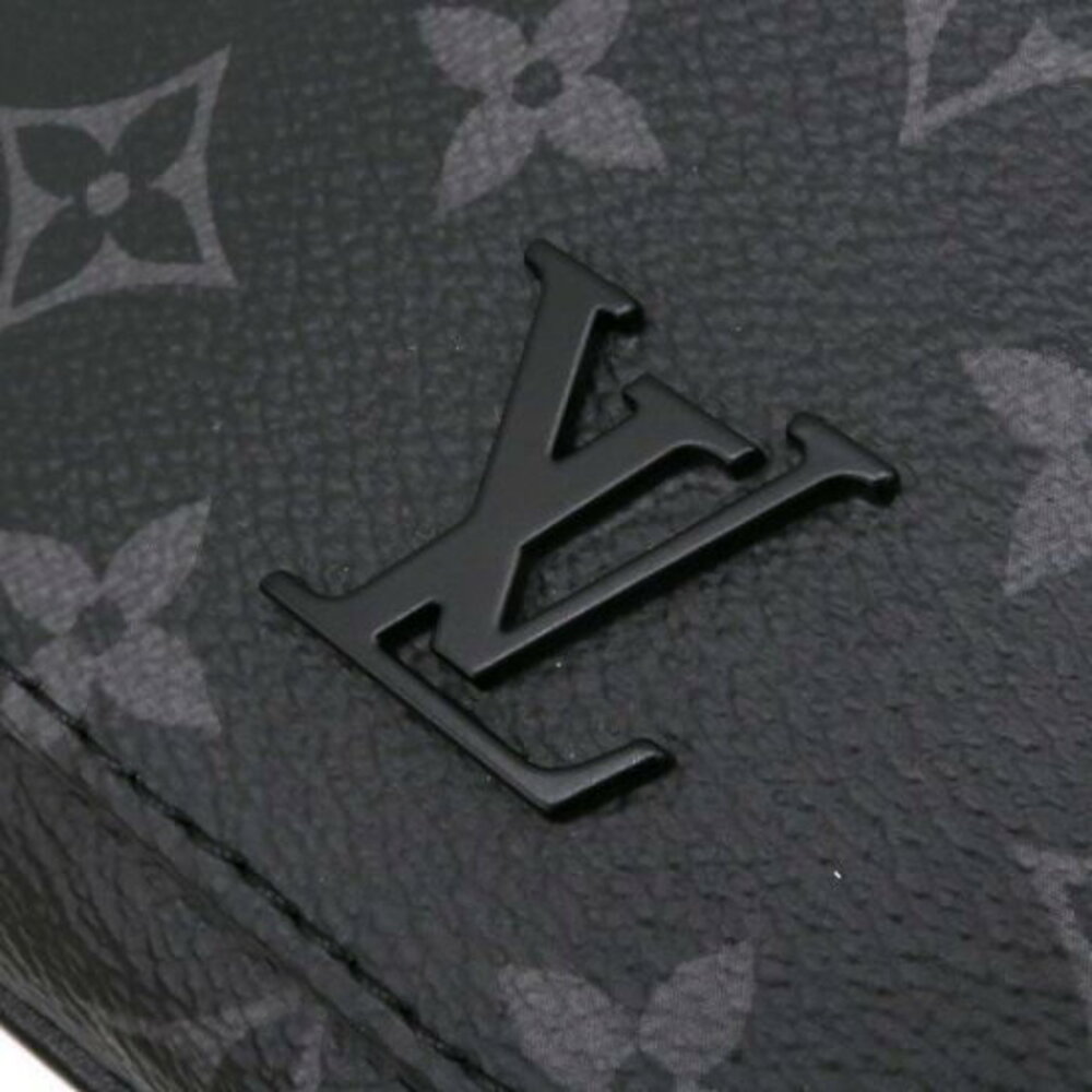 Louis Vuitton Monogram Eclipse Black District - image 3